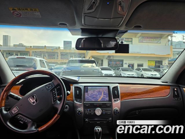 Hyundai Equus VS380 — photo 1 of 20