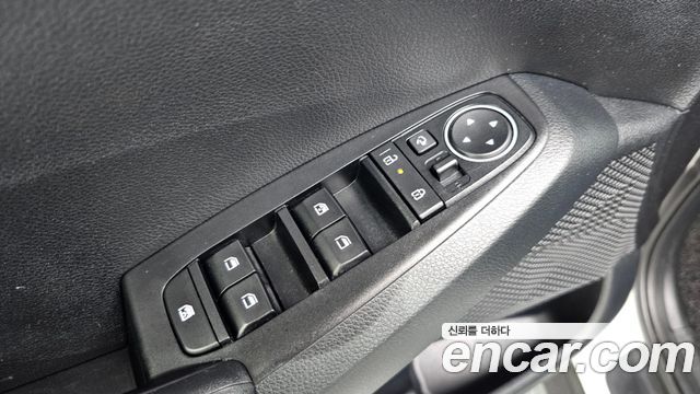 2024 Kia Seltos Gasoline 1.6 Turbo 2WD, photograph 3