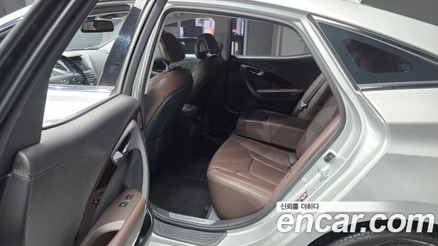 Hyundai Grandeur HG240 Modern — photo 1 of 33