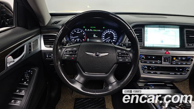 Genesis G80 3.8 GDI — photo 1 of 31