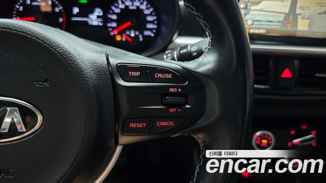 Kia morning Luxury — photo 1 of 30