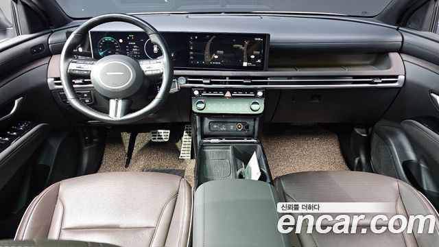 Hyundai Tucson HEV 1.6 2WD — photo 1 of 31