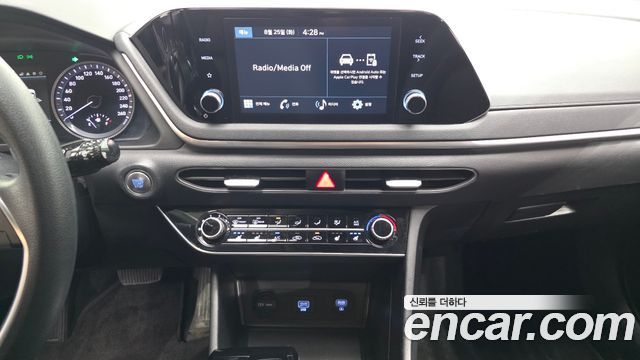 2022 Hyundai Sonata 2.0 LPG(rental car), photograph 11