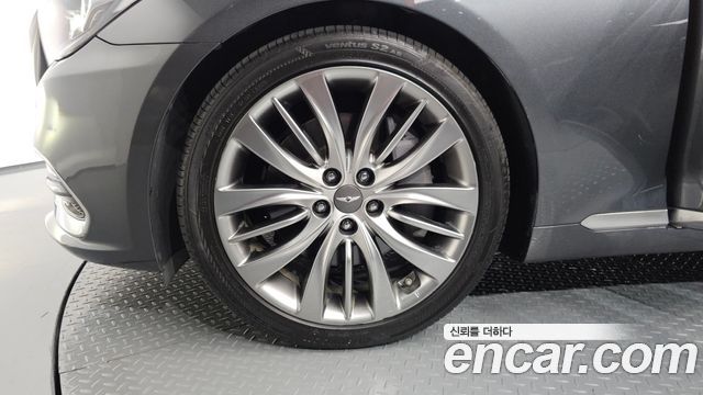 Genesis G80 3.3 GDI AWD — photo 1 of 37