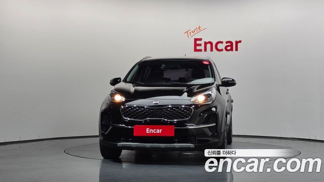 Kia Sportage Diesel 2.0 2WD — photo 1 of 33