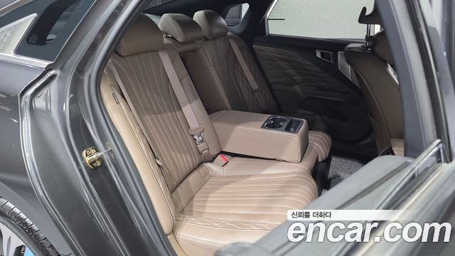 Kia K8 Signature — photo 1 of 35
