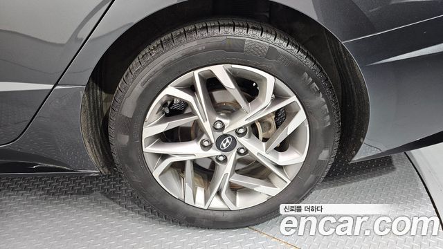 2021 Hyundai Sonata 2.0, photograph 2
