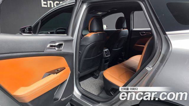 Kia Sportage LPG 2.0 2WD — photo 1 of 36