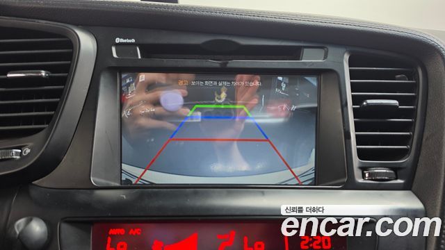 Kia K5 LPI Luxury — photo 1 of 20