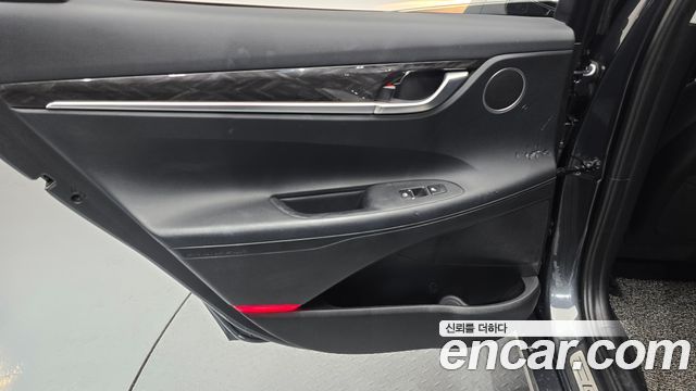 Hyundai Grandeur 2.4 Premium — photo 1 of 30