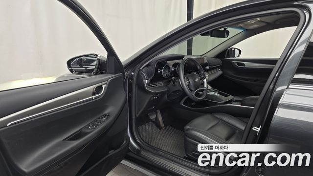 2021 Hyundai Grandeur 2.5, photograph 5
