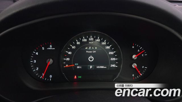 Kia Sorento Diesel 2.2 2WD — photo 1 of 33