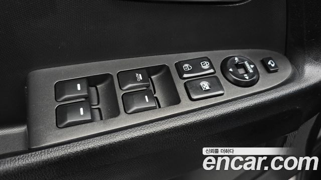 Kia Sportage Diesel 2WD TLX — photo 1 of 20