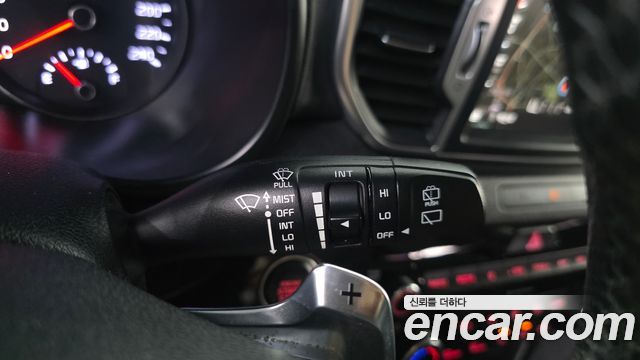 Kia Sportage Diesel 2WD Noblesse — photo 1 of 34