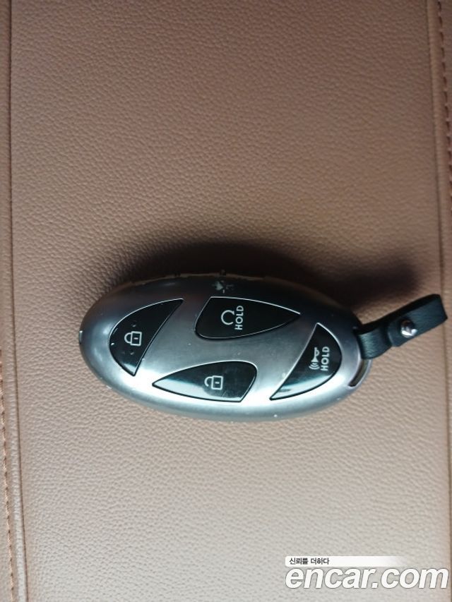 Hyundai Grandeur 3.5 Gasoline 2WD — photo 1 of 20