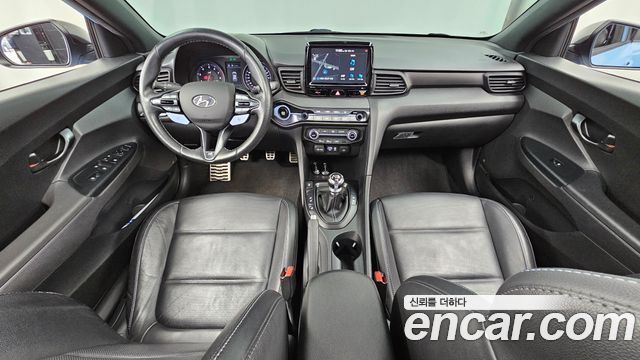 2020 Hyundai Veloster 2.0 N, photograph 1