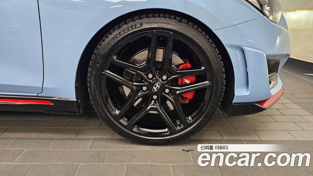2020 Hyundai Veloster 2.0 N, photograph 2