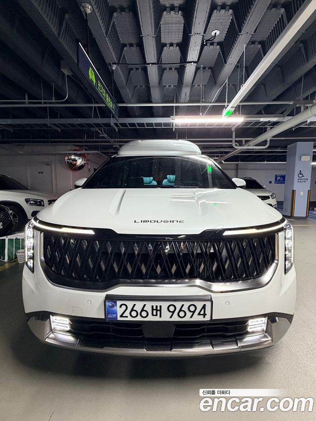 Kia Canival HEV 9seater Nobless — photo 1 of 5