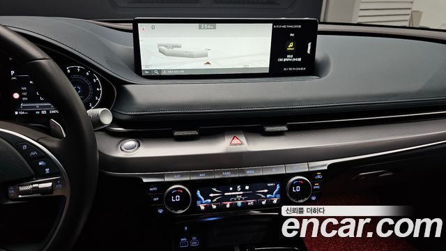 Genesis G80 Gasoline 2.5 Turbo AWD — photo 1 of 38