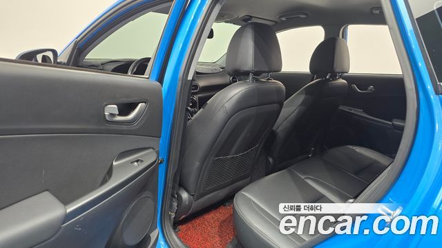 Hyundai Kona 1.6 Turbo 2WD — photo 1 of 30