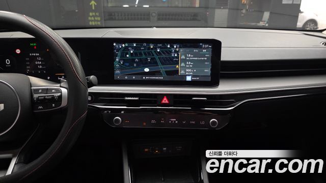 Kia K5 2.0 LPi(Rent) — photo 1 of 32