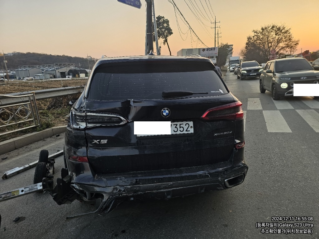 BMW X5 xDrive30d M Sport Package — photo 1 of 5