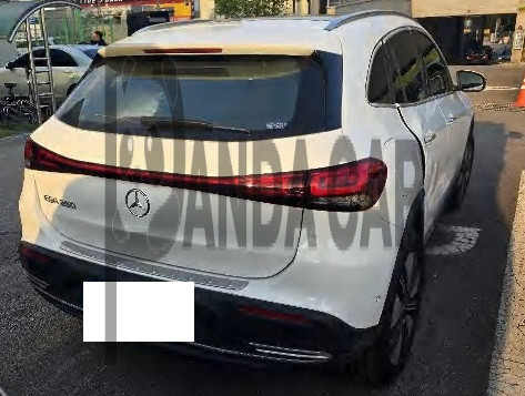 Mercedes-Benz EQA250 — photo 1 of 5