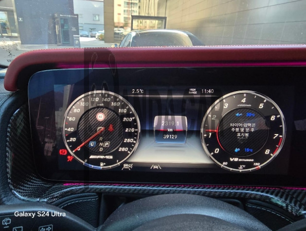 2021 Mercedes-Benz MercedesAMG G63, photograph 4