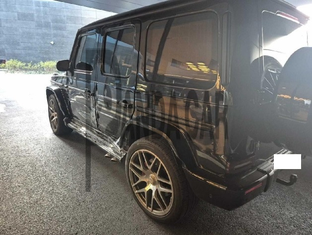 2021 Mercedes-Benz MercedesAMG G63, photograph 3