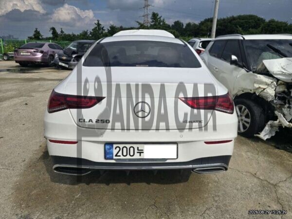 Mercedes-Benz CLA250 4MATIC