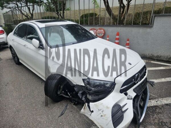 Mercedes-Benz E220 d 4MATIC