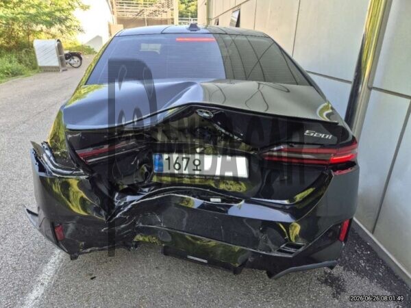 BMW 520i