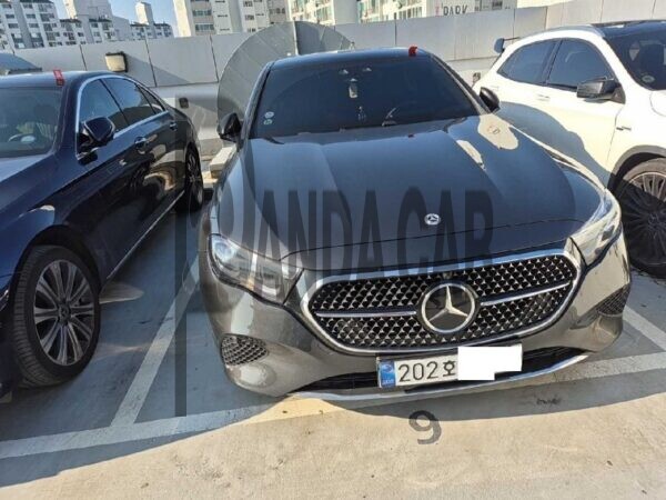 Mercedes-Benz E 200