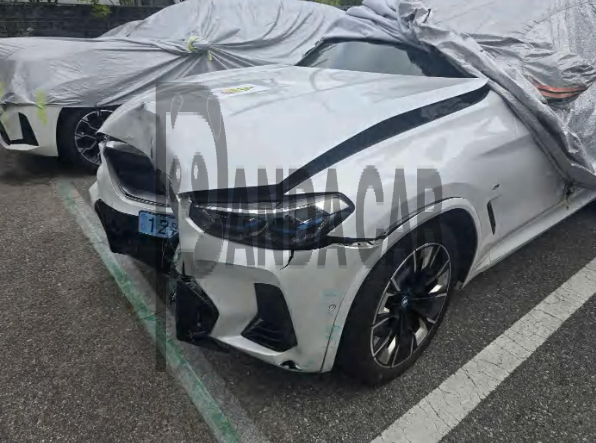 2023 BMW iX3 M Sport, photograph 4