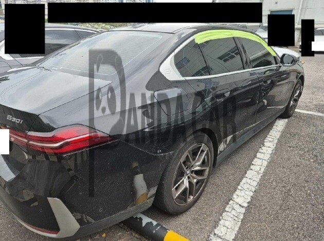 2024 BMW 530i xDrive, photograph 2