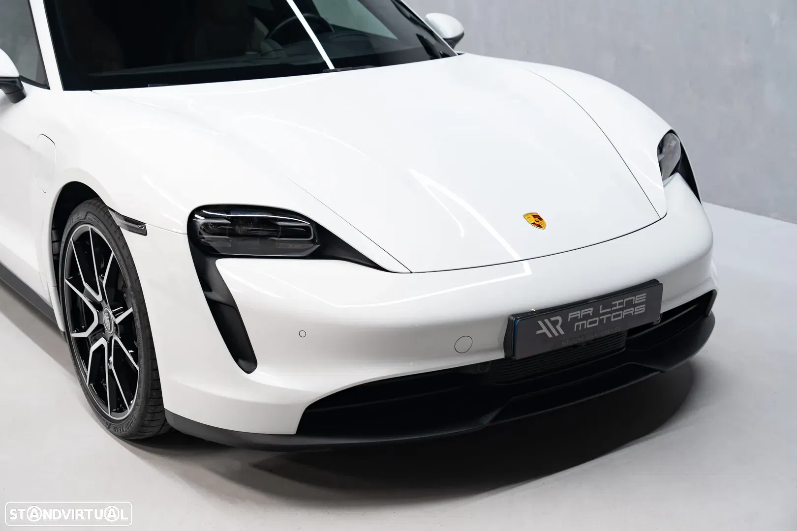 2023 Porsche Taycan Bateria Performance Plus, photograph 6