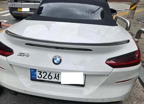 2021 BMW Z4 sDrive20i, photograph 1