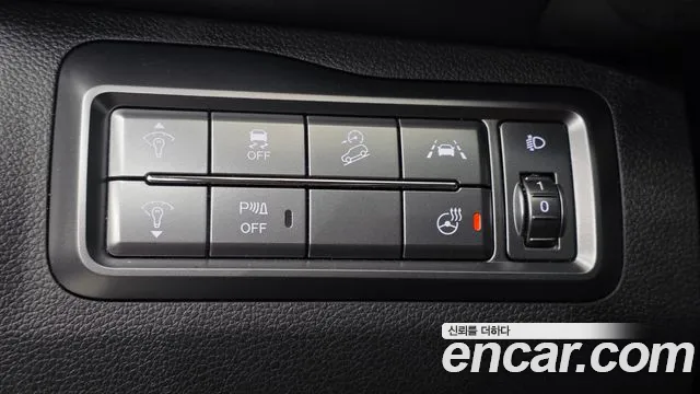 2022 KG_Mobility_Ssangyong TIBOLI 1.5 Upbeat 2WD, photograph 4