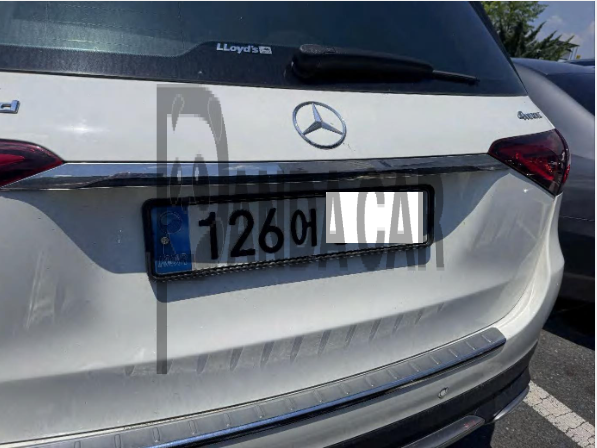 2020 Mercedes-Benz GLE300 d 4MATIC, photograph 4
