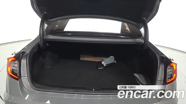 2021 Hyundai Sonata 2.0 LPG(rental car), photograph 12