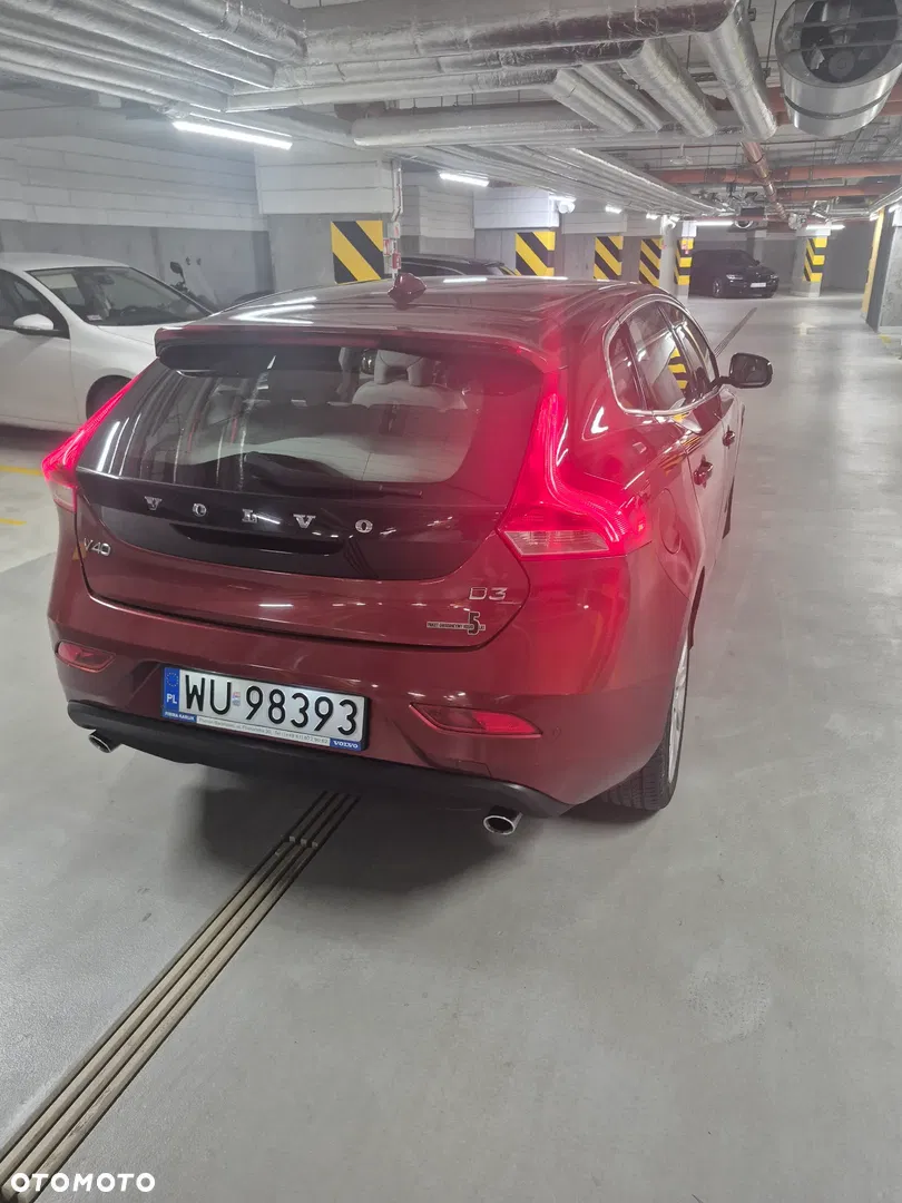 2014 Volvo V40 D3 Summum, photograph 10