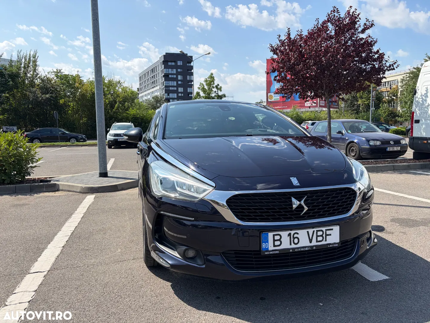 DS Automobiles DS 5 — photo 1 of 25