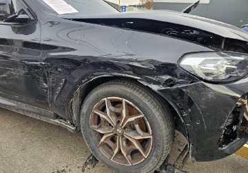 2023 BMW X4 xDrive20i, photograph 3
