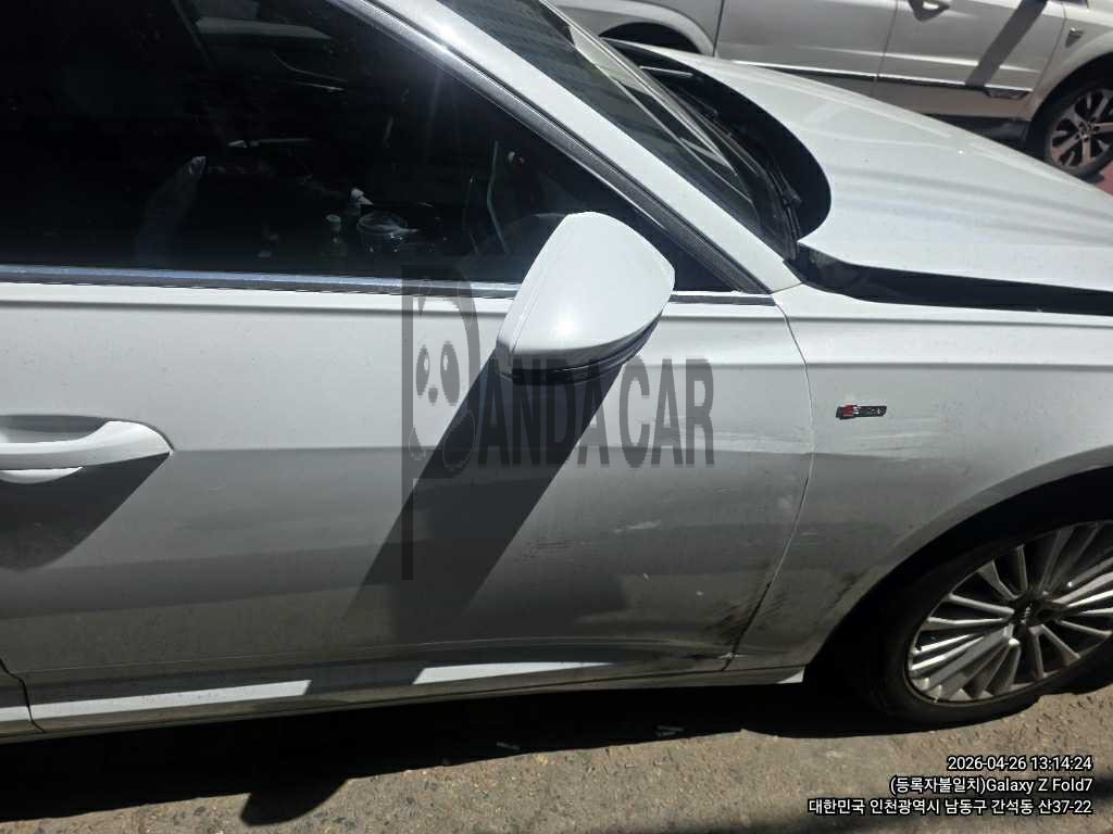 2021 Audi A6 45 TFSI quattro, photograph 5