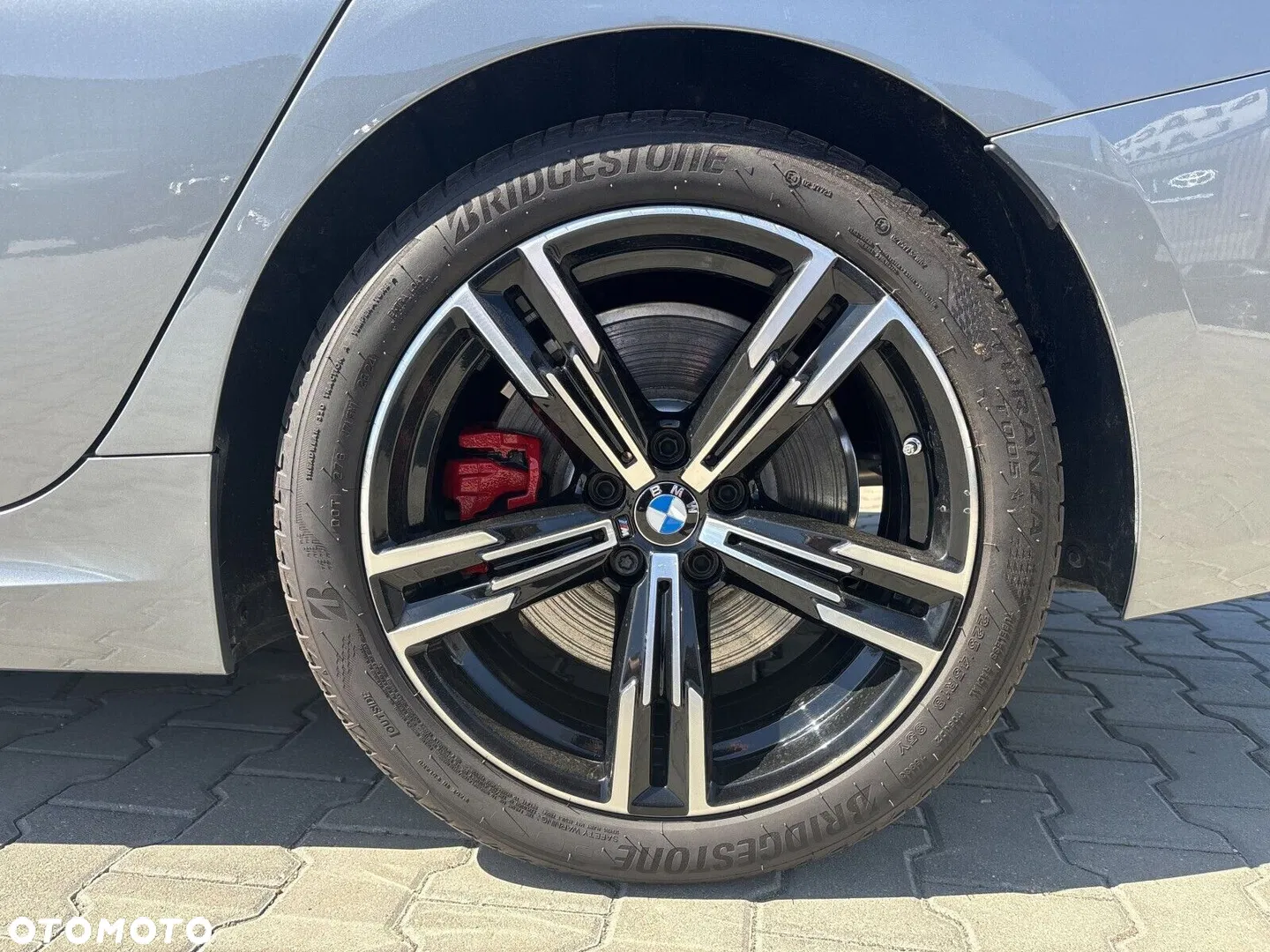 2025 BMW Seria 3 330i xDrive M Sport sport, photograph 10