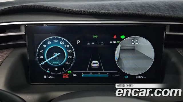 Hyundai Tucson Inspiration 2WD — photo 1 of 36