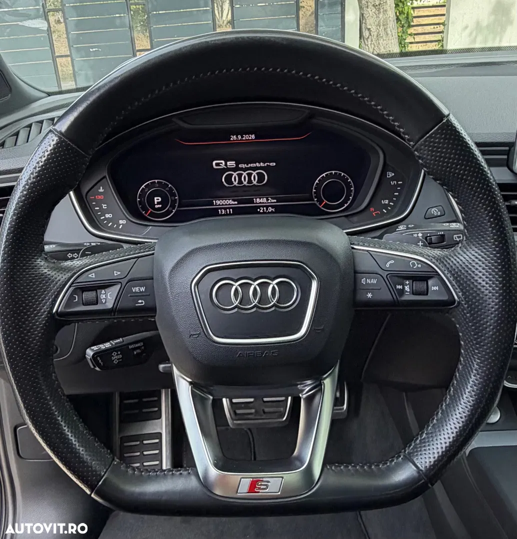 2018 Audi Q5 2.0 40 TDI quattro S tronic Sport, photograph 12