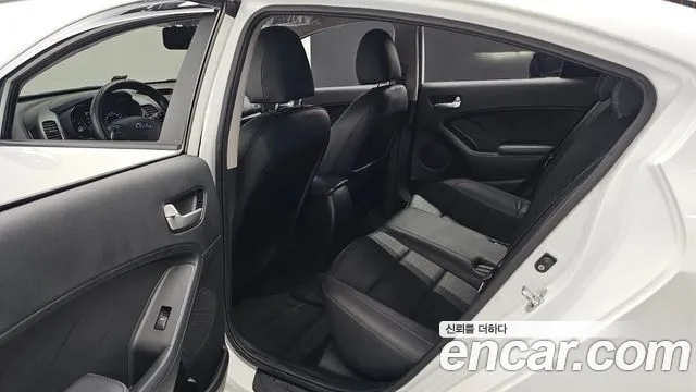 2017 Kia K3 Deluxe, photograph 10