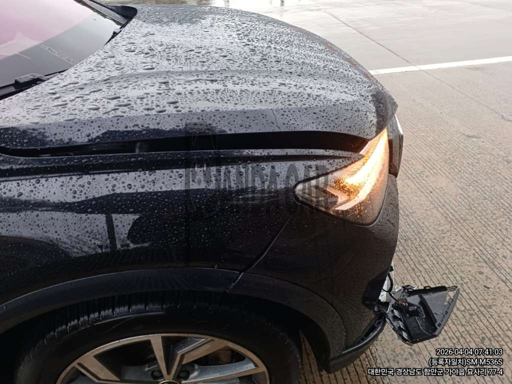 2022 Audi Q4 Sportback e-tron 40, photograph 3