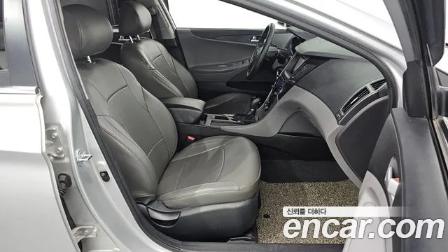 2014 Hyundai Sonata CVVL Style, photograph 4